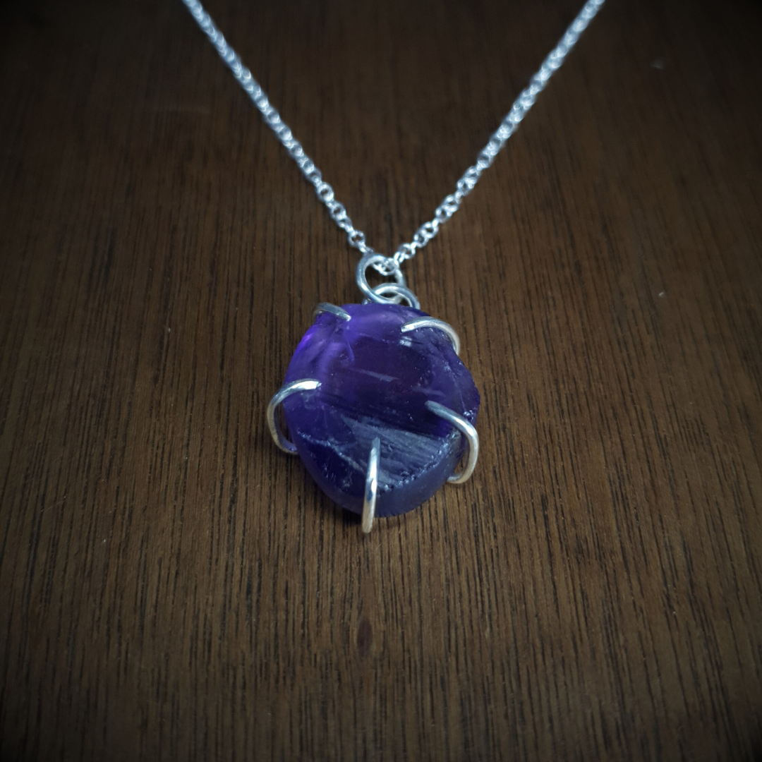 Amethyst Claw Necklace