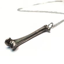 Load image into Gallery viewer, Large Bone Necklace
