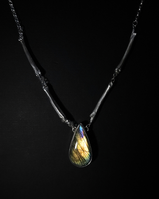 Ossium Labradorite Necklace