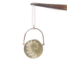 Load image into Gallery viewer, Peekaboo Serpentine Fern Necklace
