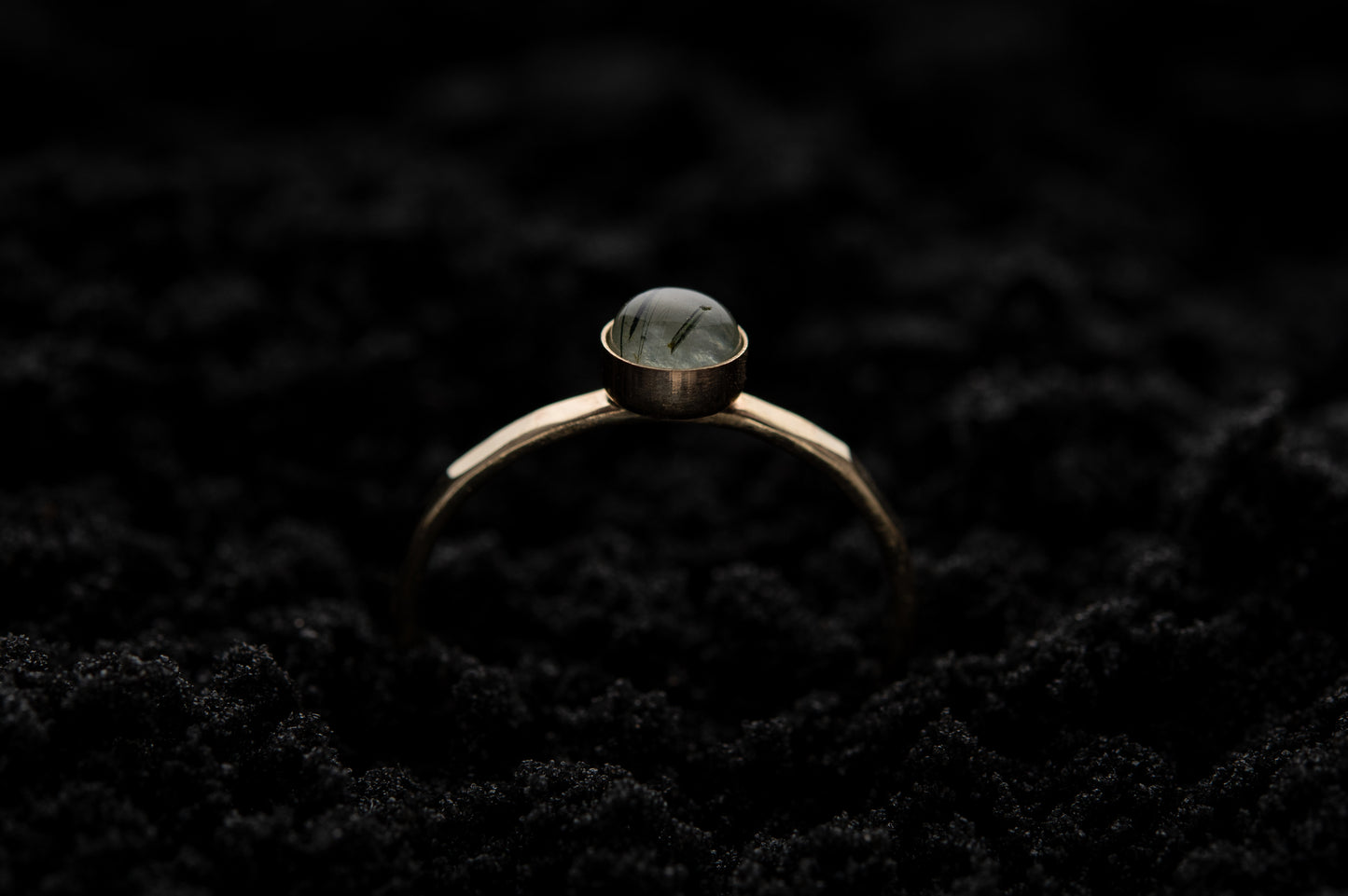 Prehnite Stacking Ring - Gold