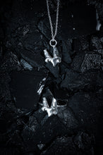 Load image into Gallery viewer, Fox Tooth Ring
