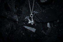 Load image into Gallery viewer, Fox Tooth Necklace
