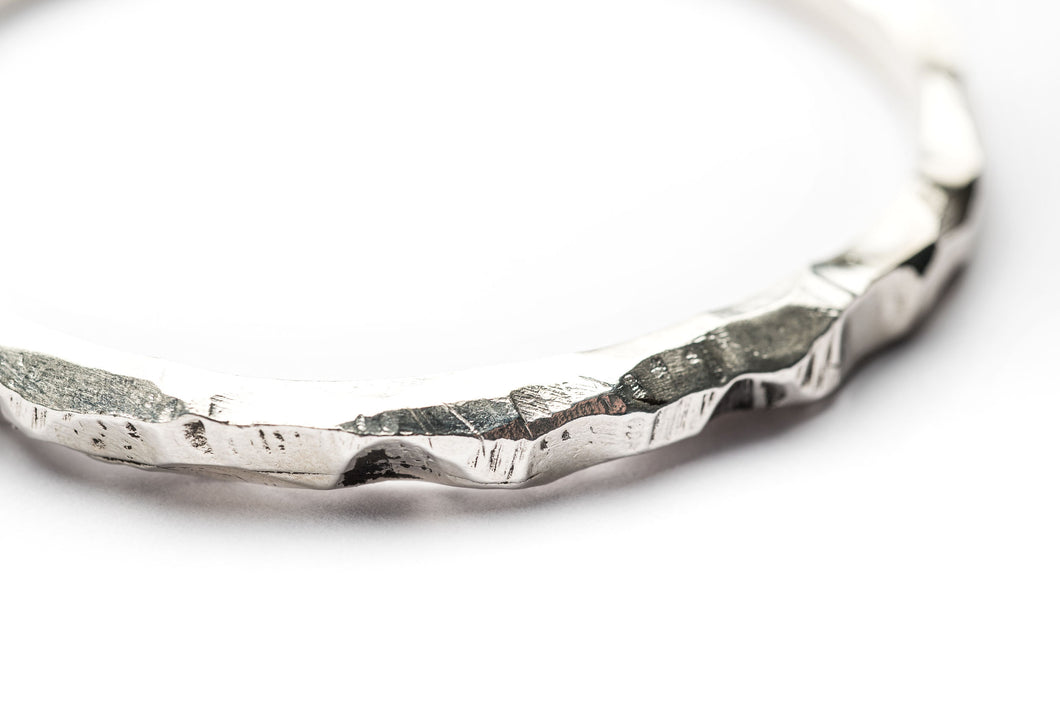 Ore Thin Bangle