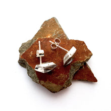 Load image into Gallery viewer, Ore Stud Earrings
